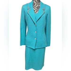 ❌SOLD❌ St. John Skirt Suit Sz 16